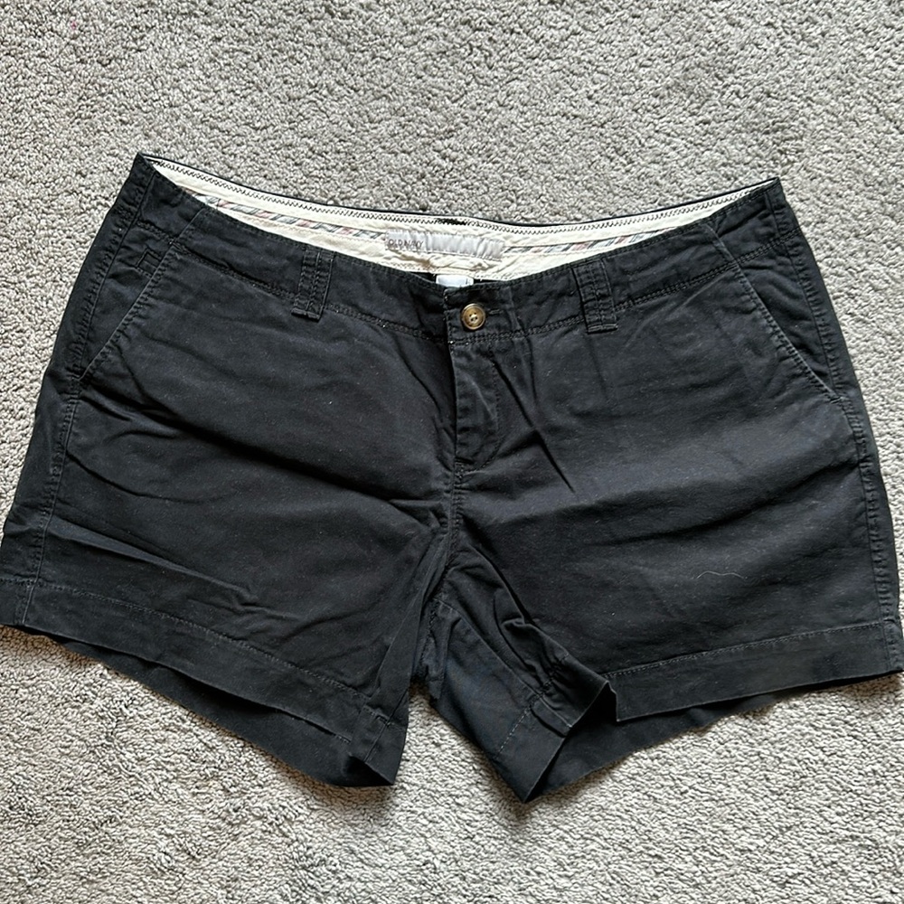 Low rise petite black shorts